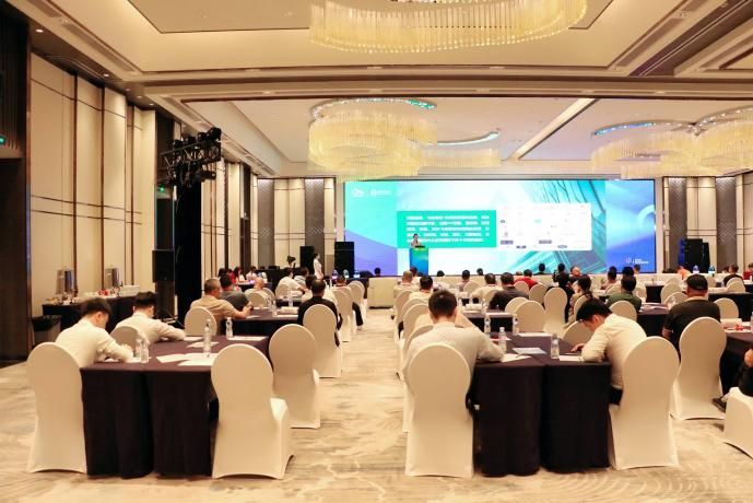 酒店业引领绿色变革：推广环保材料助降碳15%