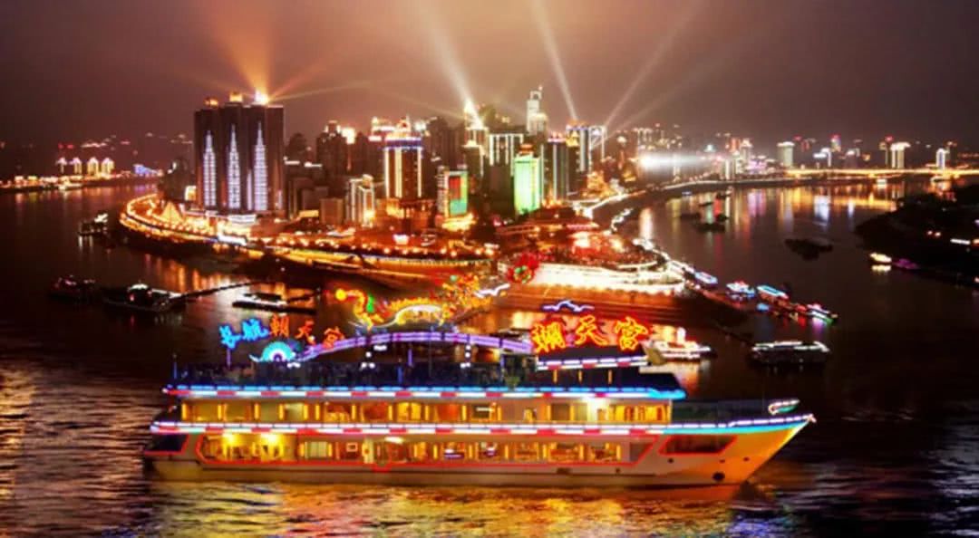 夜间经济蓬勃发展：夜间旅游收入占比攀升至35%